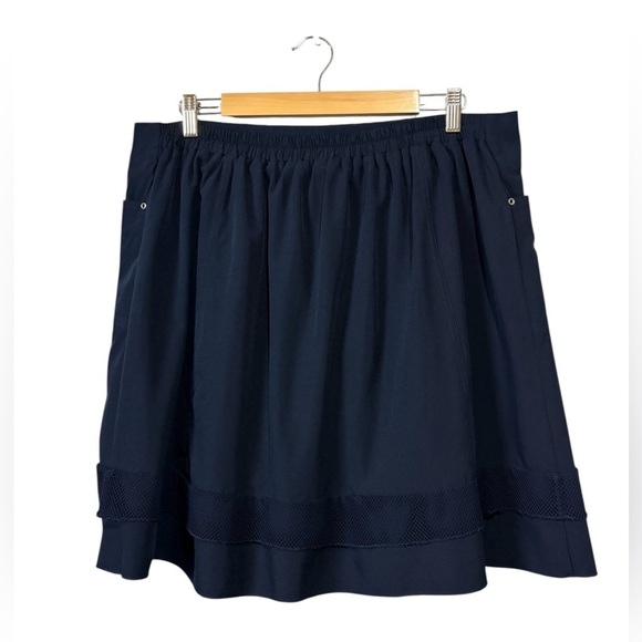 Claire France, Plus Size Skort - Navy Blue With Mesh Trim, Size 16W - Picture 6 of 9